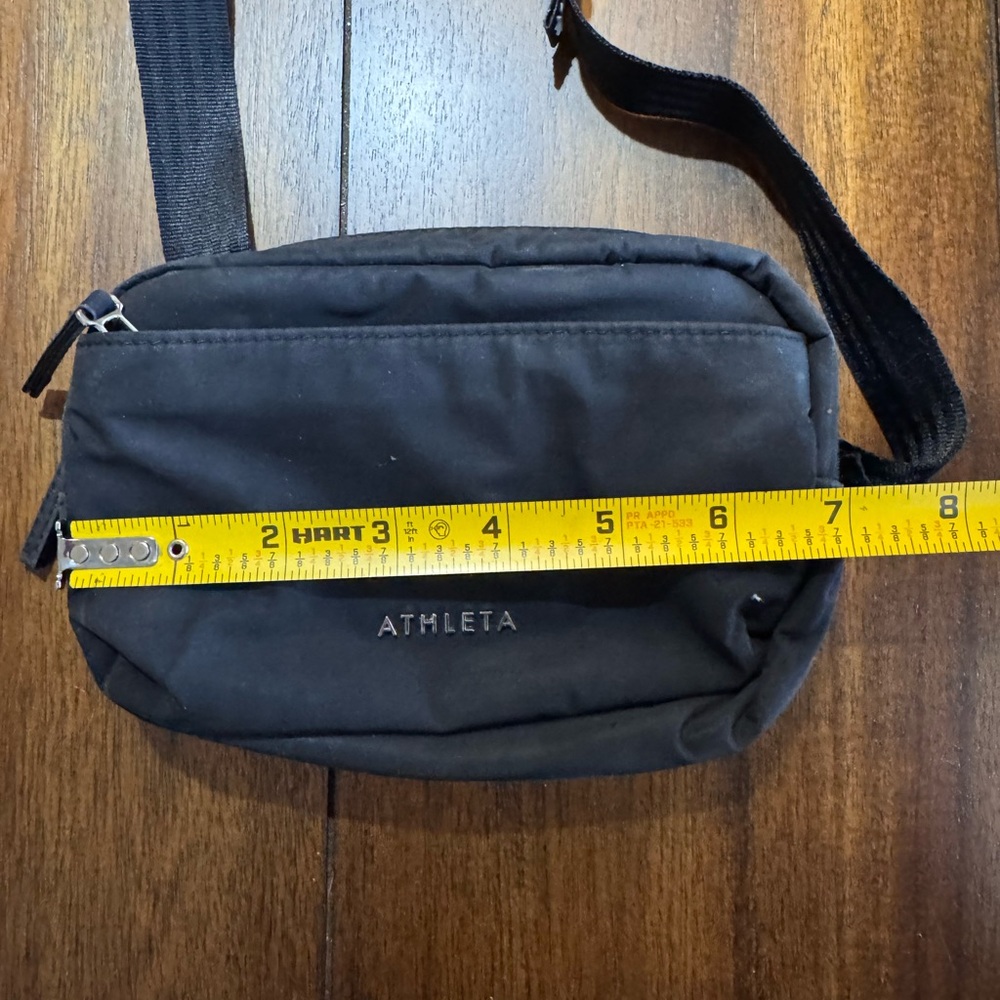 Athleta All About‎ Crossbody Belt Bag Black - Picture 6 of 7